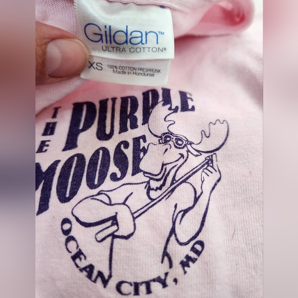 shirt - Picture 2 of 5